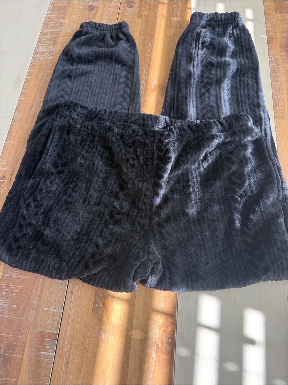 Cozy Plush Black Women's Jogger Pants - Unbranded